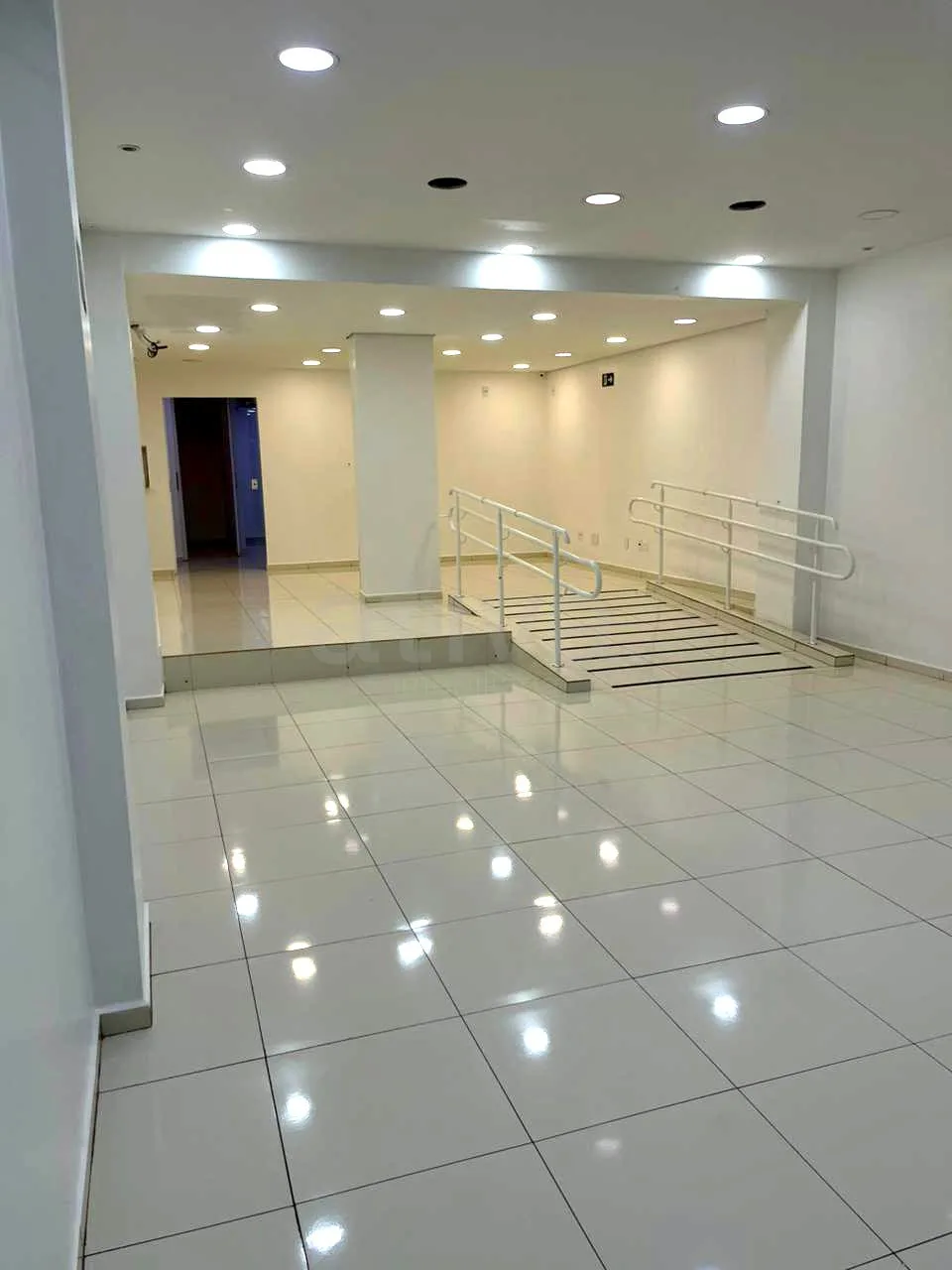 Toledo Comercial Locacao R$ 5.000,00  - foto 5