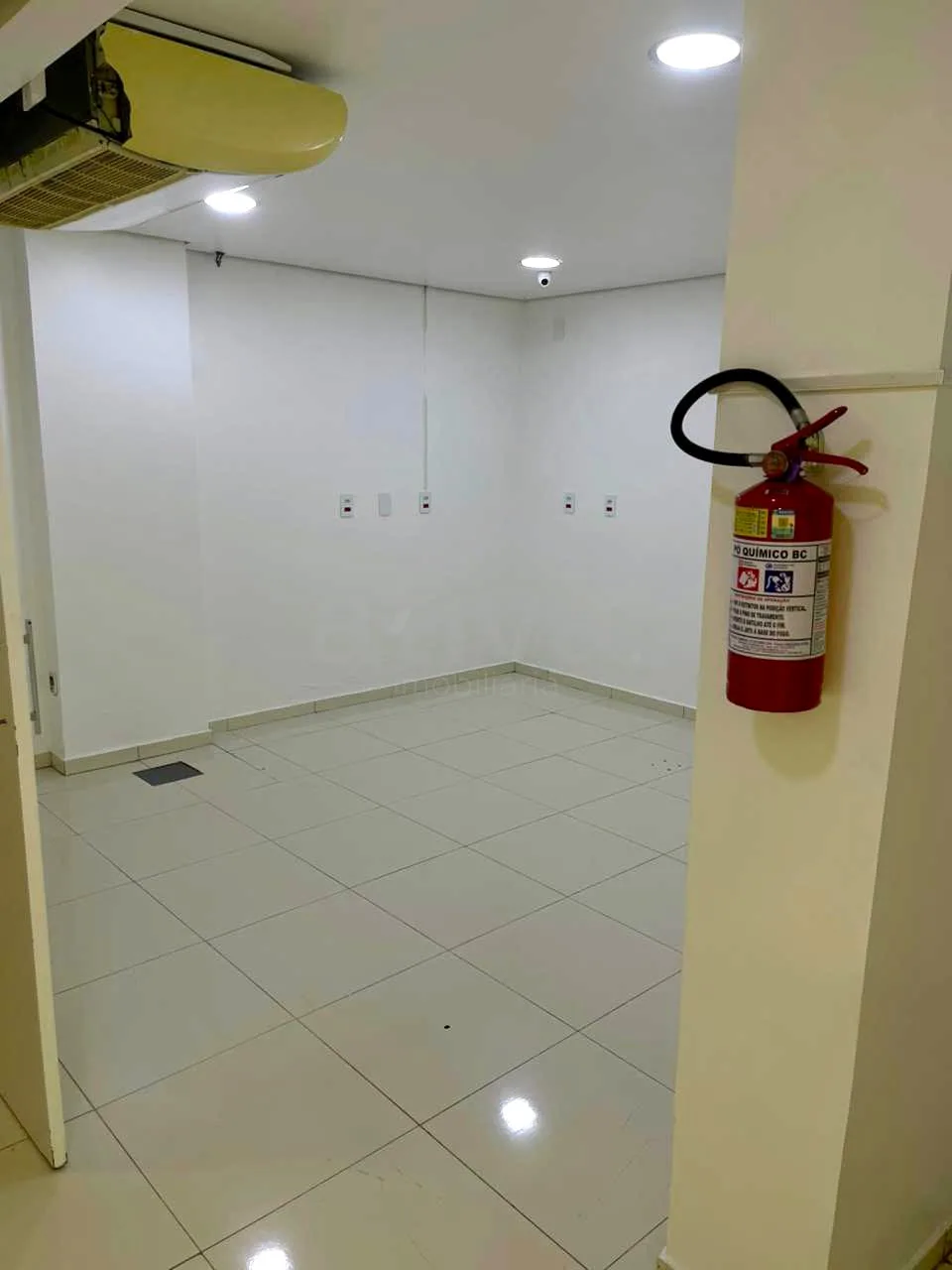 Alugar Comercial / Sala Comercial em Toledo R$ 5.000,00 - Foto 23