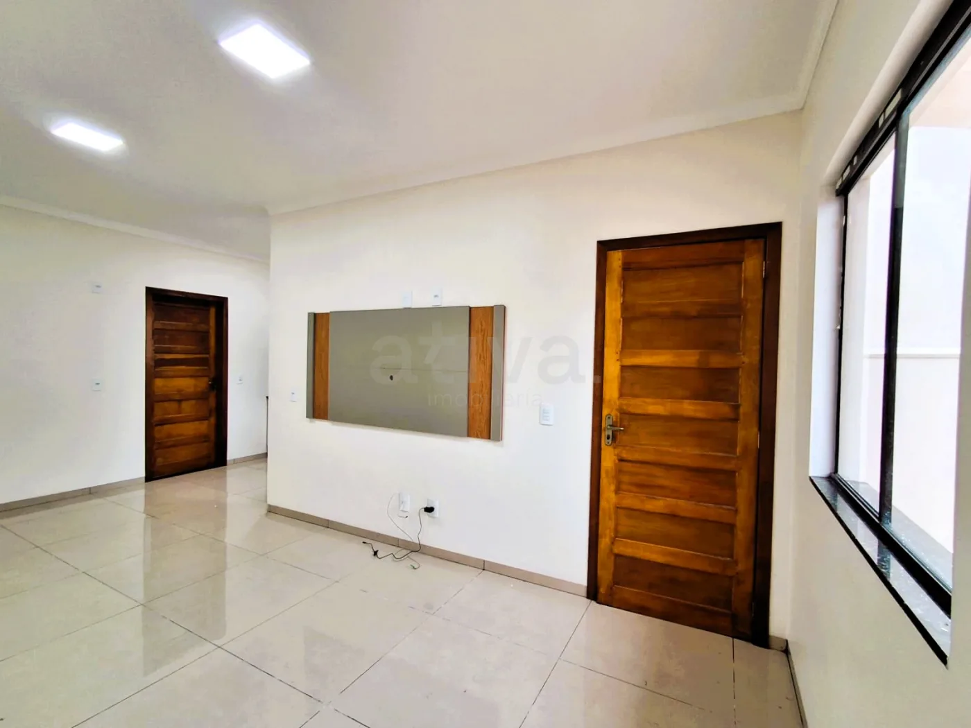 Alugar Casa / Padr&atilde;o em Toledo R$ 1.950,00 - Foto 2