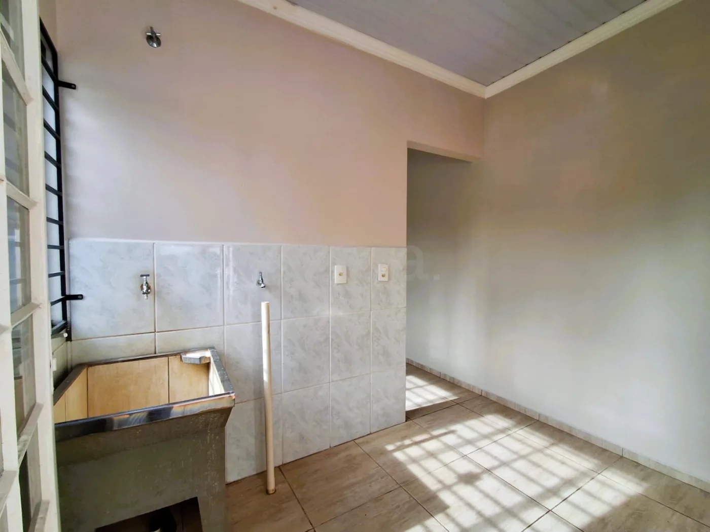 Alugar Casa / Padr&atilde;o em Toledo R$ 2.400,00 - Foto 5