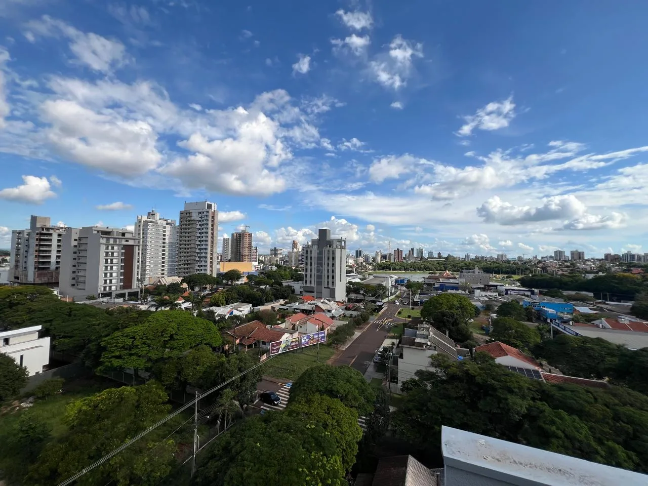 Alugar Apartamento / Padr&atilde;o em Toledo R$ 3.500,00 - Foto 22