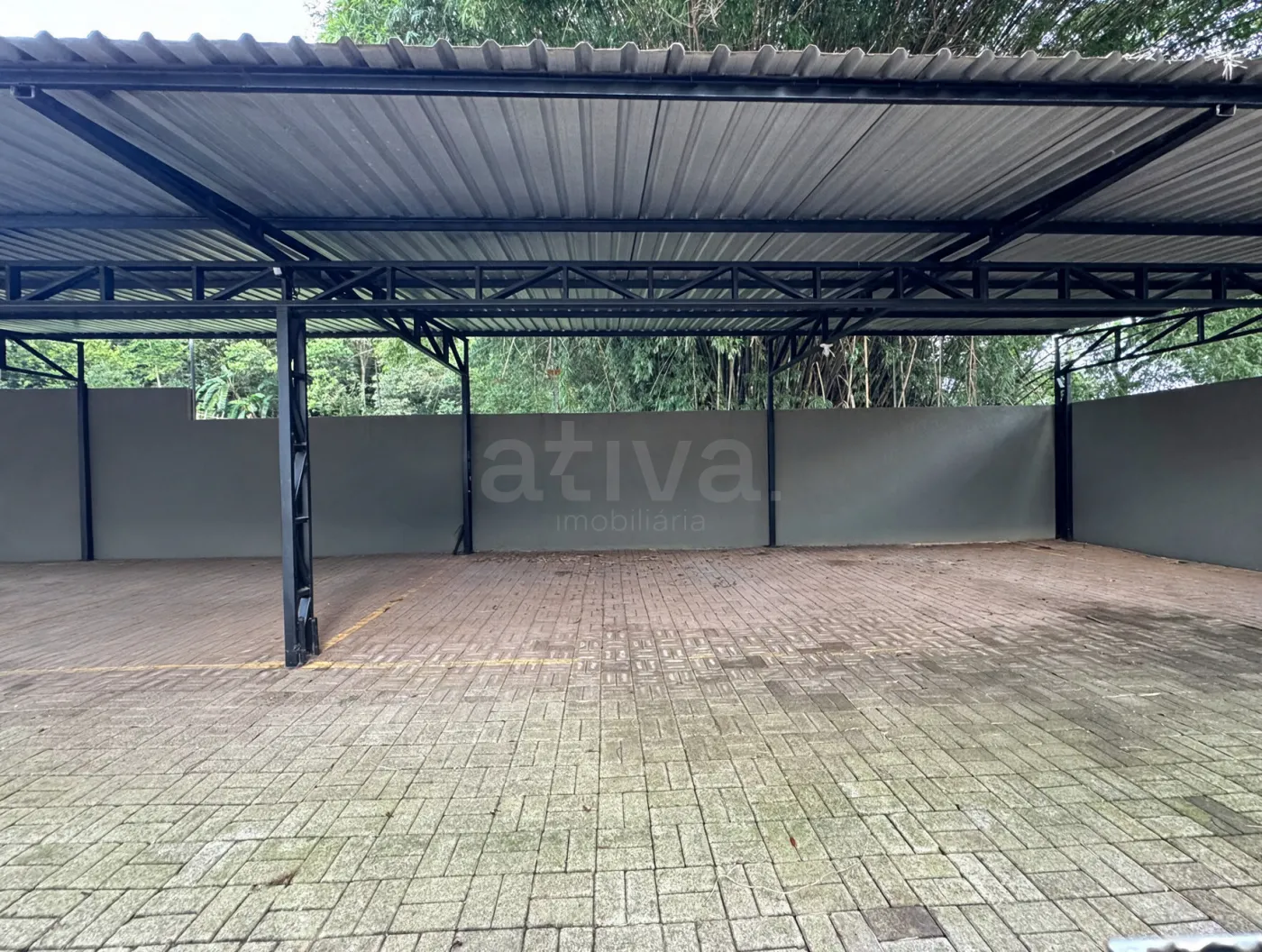 Alugar Apartamento / Padr&atilde;o em Toledo R$ 1.900,00 - Foto 27