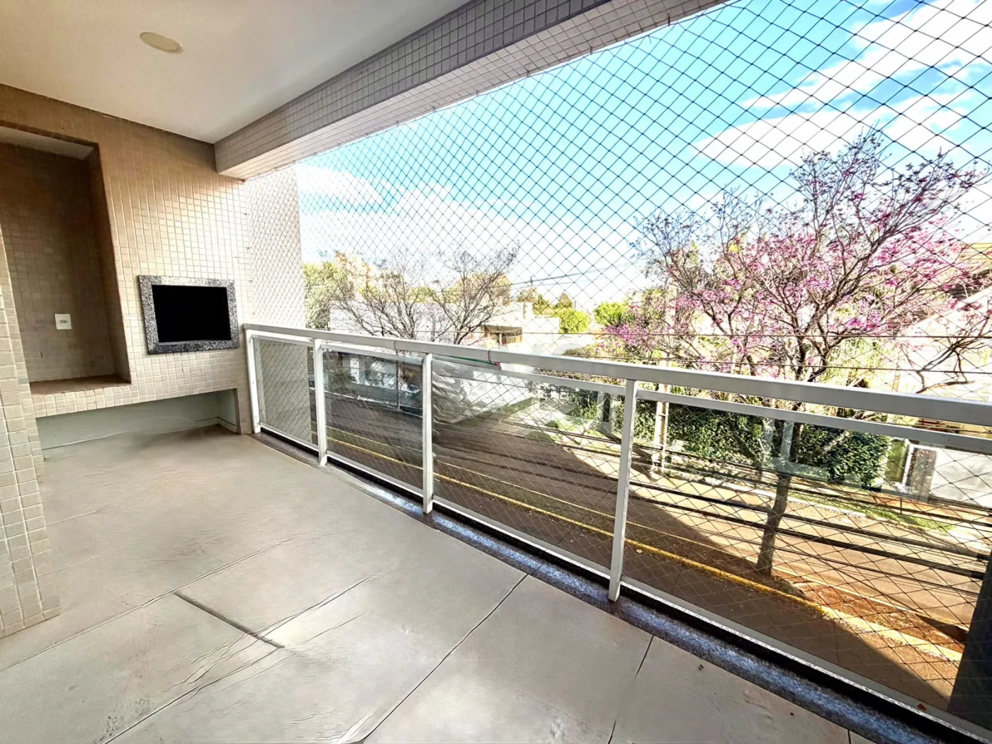 Alugar Apartamento / Padr&atilde;o em Toledo R$ 1.800,00 - Foto 7