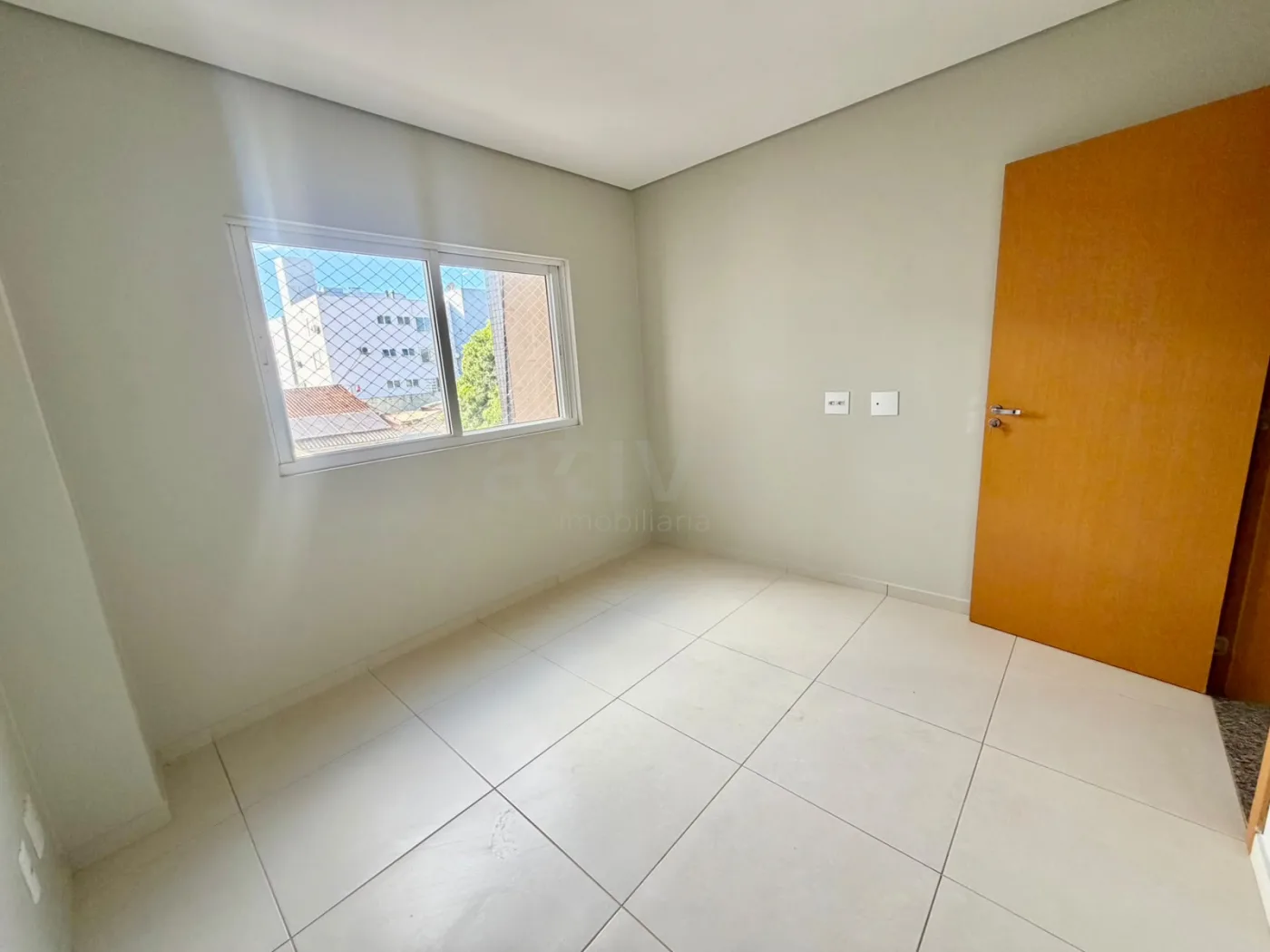 Alugar Apartamento / Padr&atilde;o em Toledo R$ 1.800,00 - Foto 18