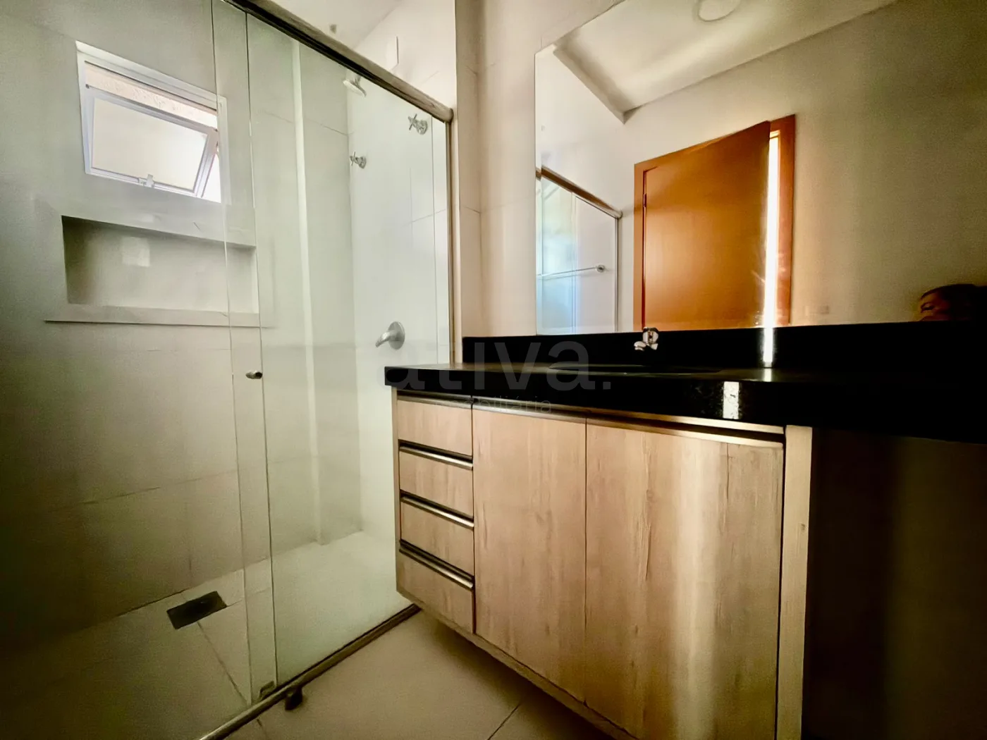 Alugar Apartamento / Padr&atilde;o em Toledo R$ 1.800,00 - Foto 19