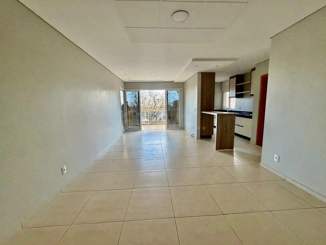 Alugar Apartamento / Padr&atilde;o em Toledo R$ 1.800,00 - Foto 2