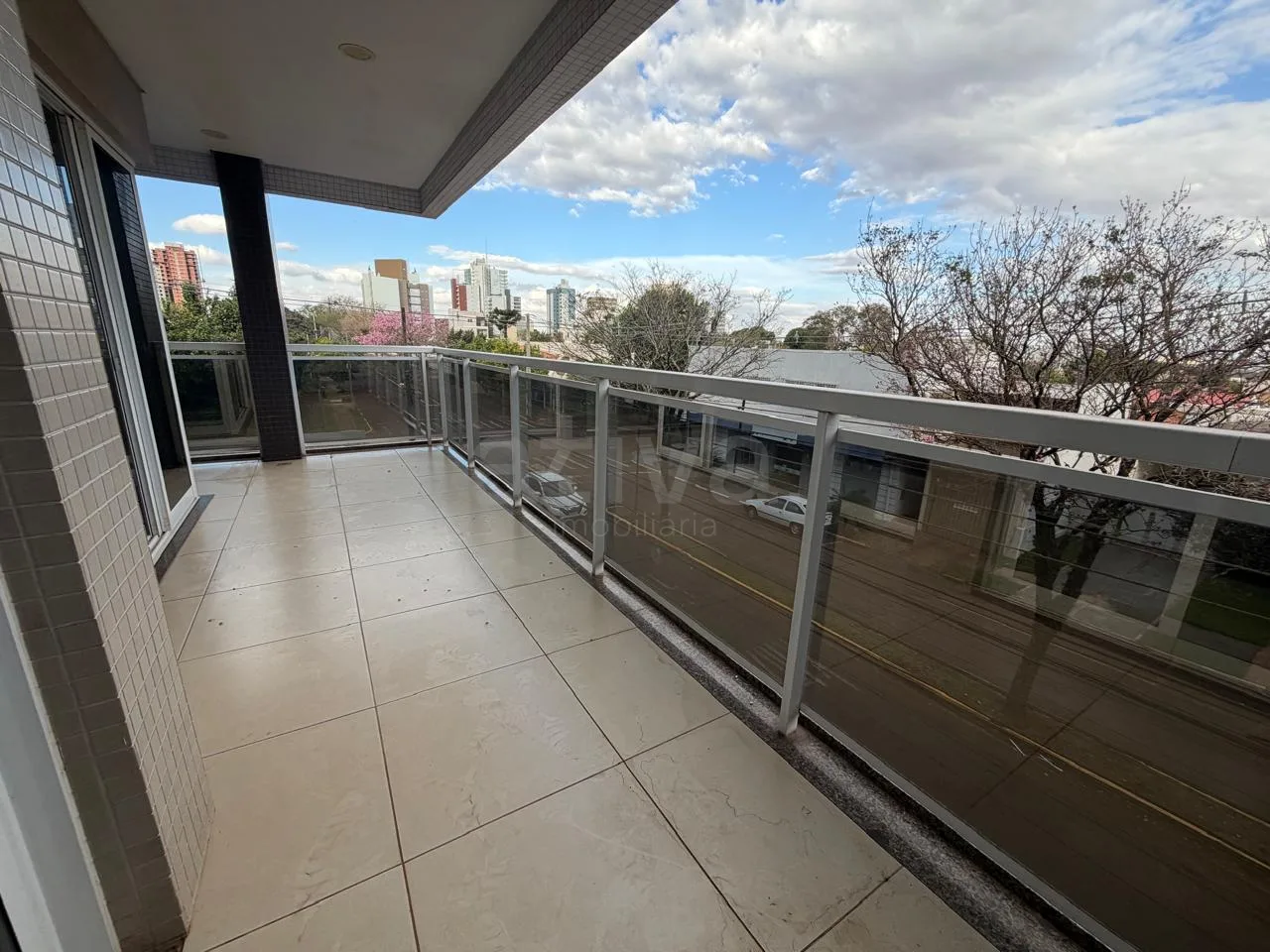 Alugar Apartamento / Padr&atilde;o em Toledo R$ 1.800,00 - Foto 5