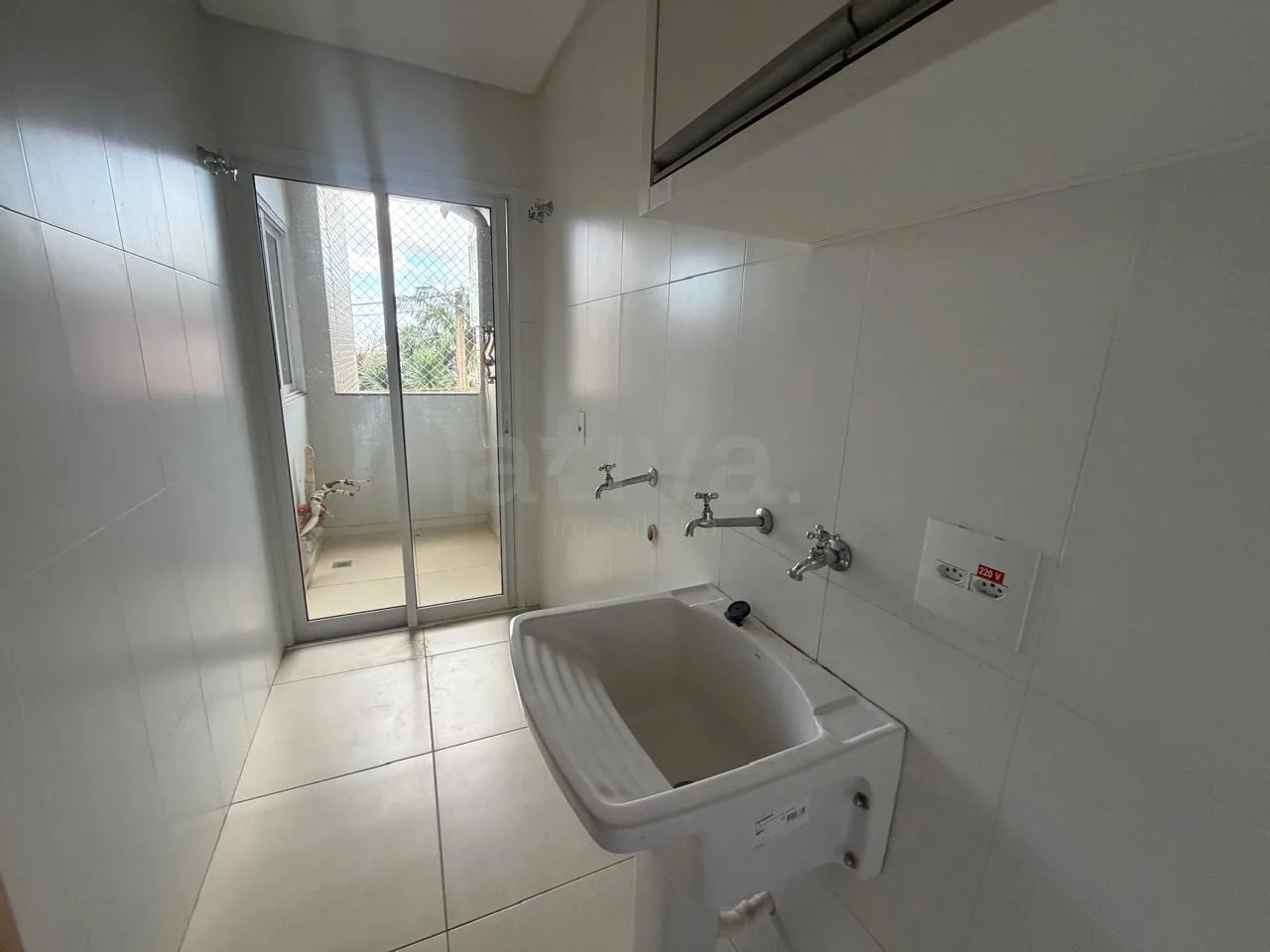 Alugar Apartamento / Padr&atilde;o em Toledo R$ 1.800,00 - Foto 9