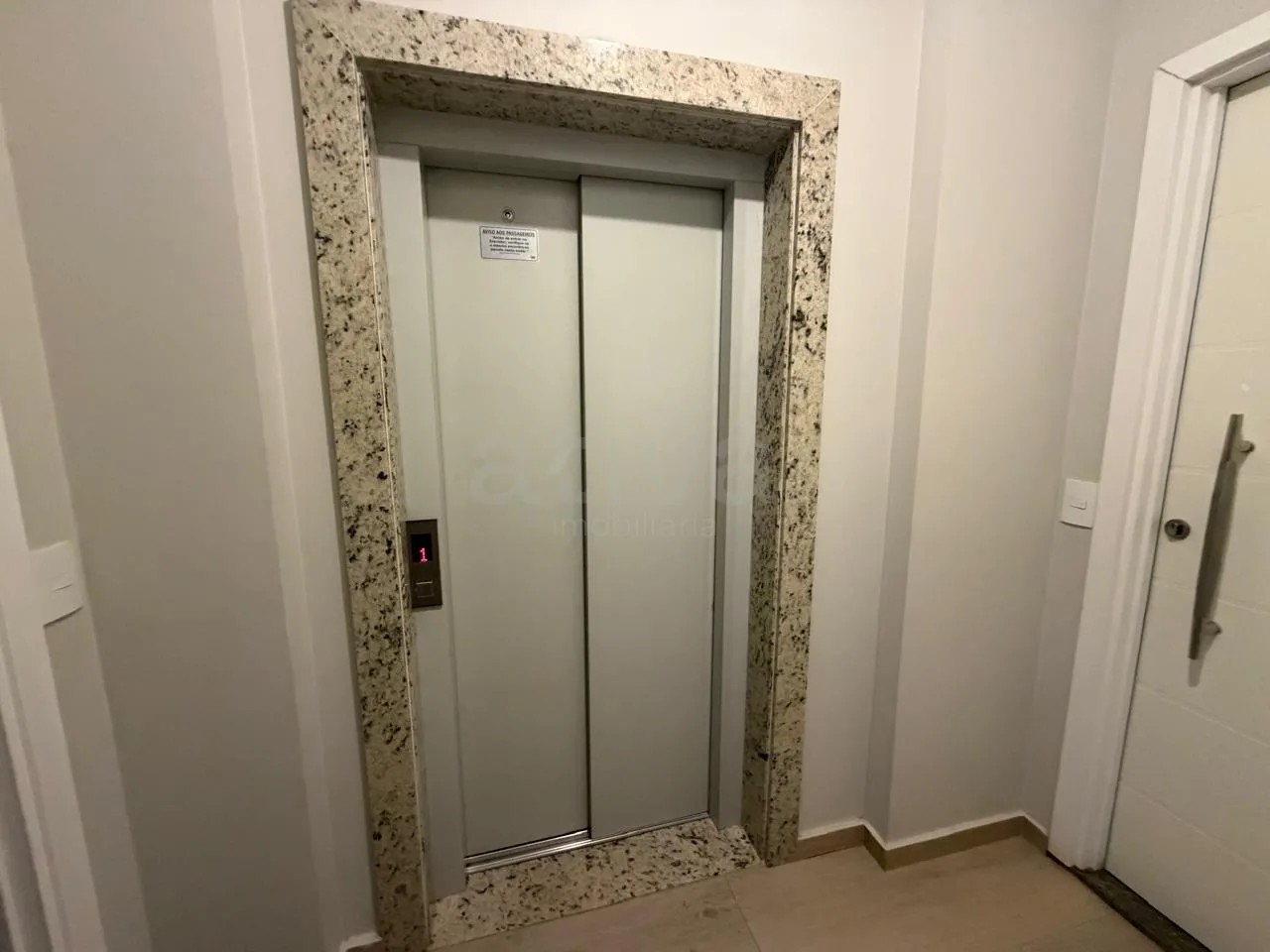 Alugar Apartamento / Padr&atilde;o em Toledo R$ 1.800,00 - Foto 22