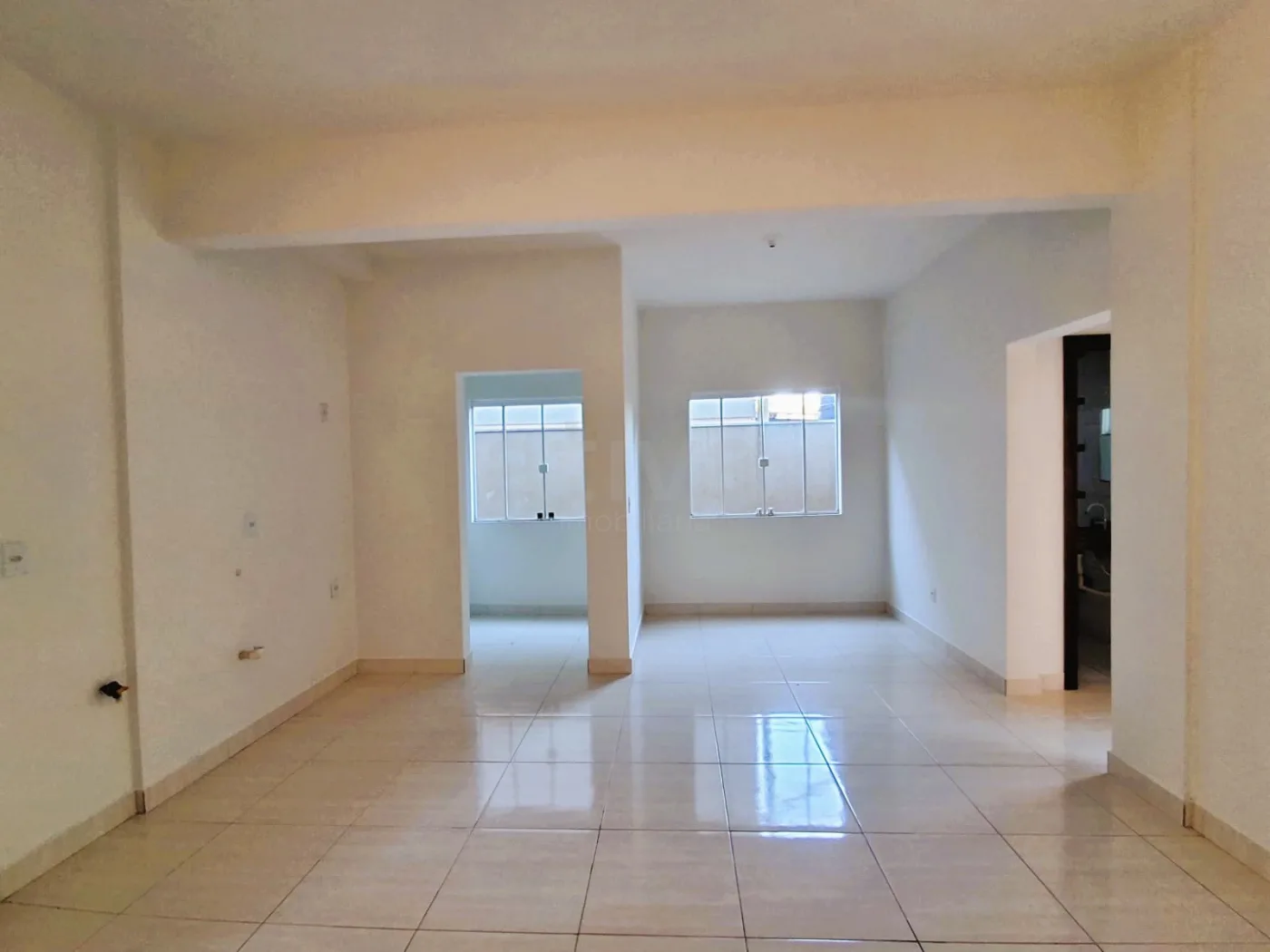 Alugar Apartamento / Padr&atilde;o em Toledo R$ 1.450,00 - Foto 4