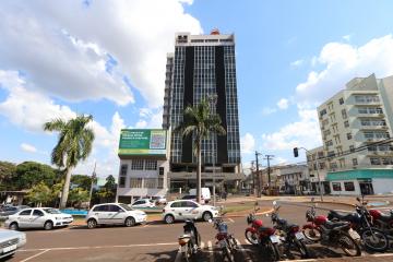 Toledo Centro Comercial Locacao R$ 900,00 Condominio R$300,00 