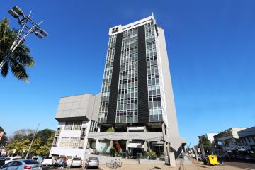 Toledo Centro Comercial Venda R$350.000,00 Condominio R$350,00  Area do terreno 749.79m2 Area construida 50.00m2