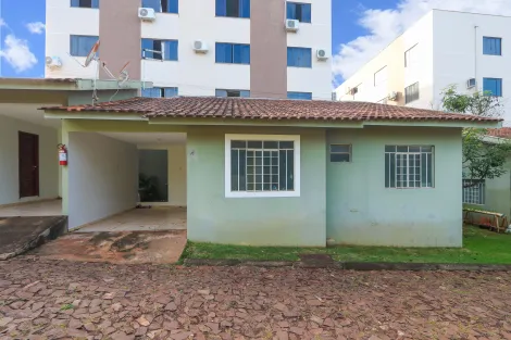 Toledo Jardim La Salle Casa Locacao R$ 1.480,00 Condominio R$180,00 2 Dormitorios 1 Vaga Area construida 65.73m2