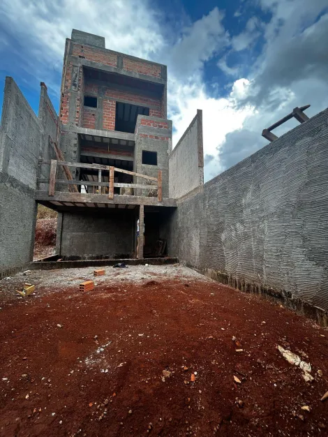 Toledo Jardim Coopagro Casa Venda R$200.000,00 2 Dormitorios 1 Vaga Area do terreno 125.00m2 Area construida 88.70m2