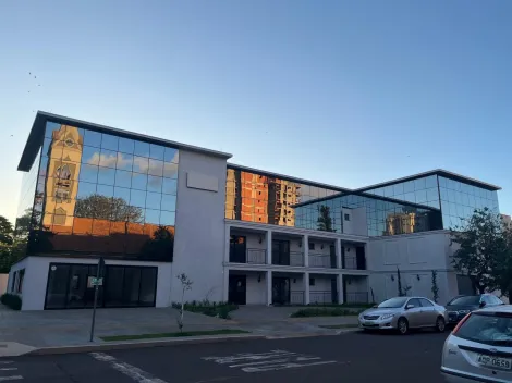 Toledo Centro Comercial Locacao R$ 4.000,00 Condominio R$300,00  1 Vaga Area construida 73.86m2