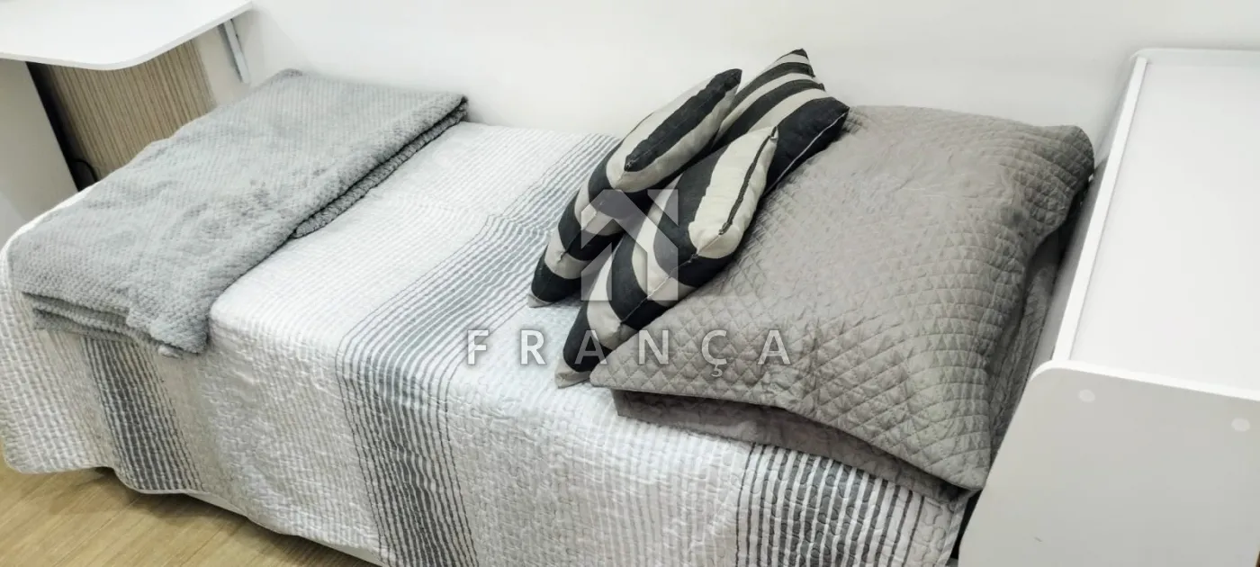 Alugar Casa / Kitnet em S&atilde;o Jos&eacute; dos Campos R$ 1.350,00 - Foto 3