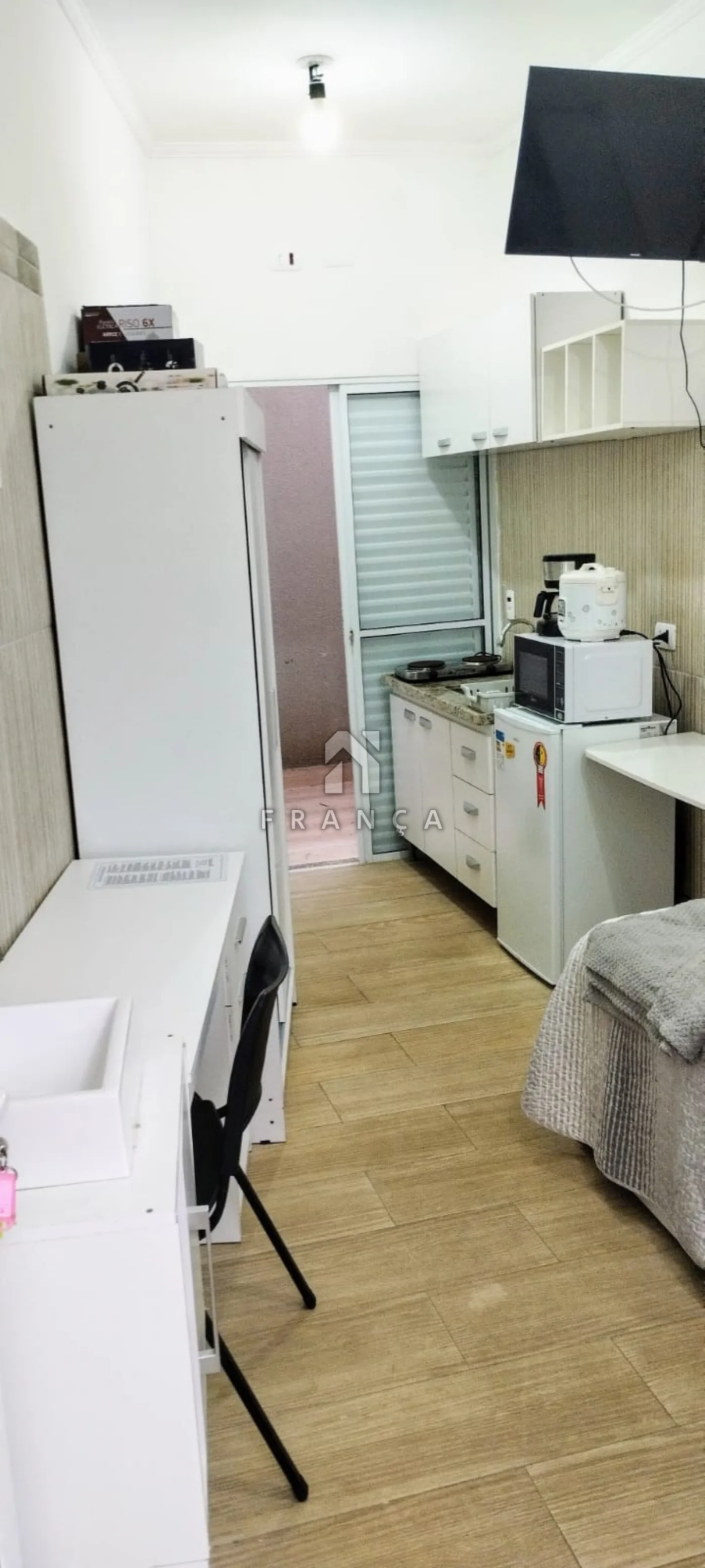 Alugar Casa / Kitnet em S&atilde;o Jos&eacute; dos Campos R$ 1.350,00 - Foto 7