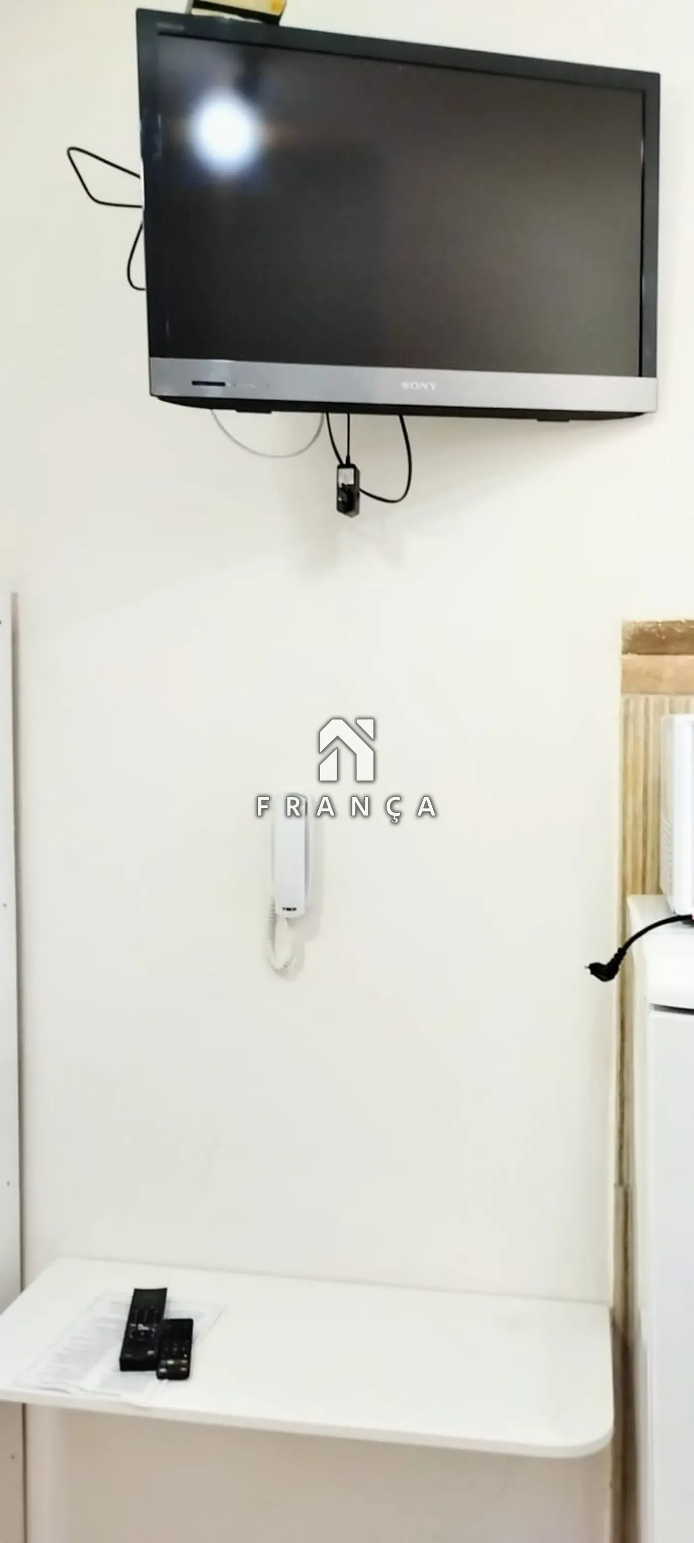 Alugar Casa / Kitnet em S&atilde;o Jos&eacute; dos Campos R$ 1.550,00 - Foto 6