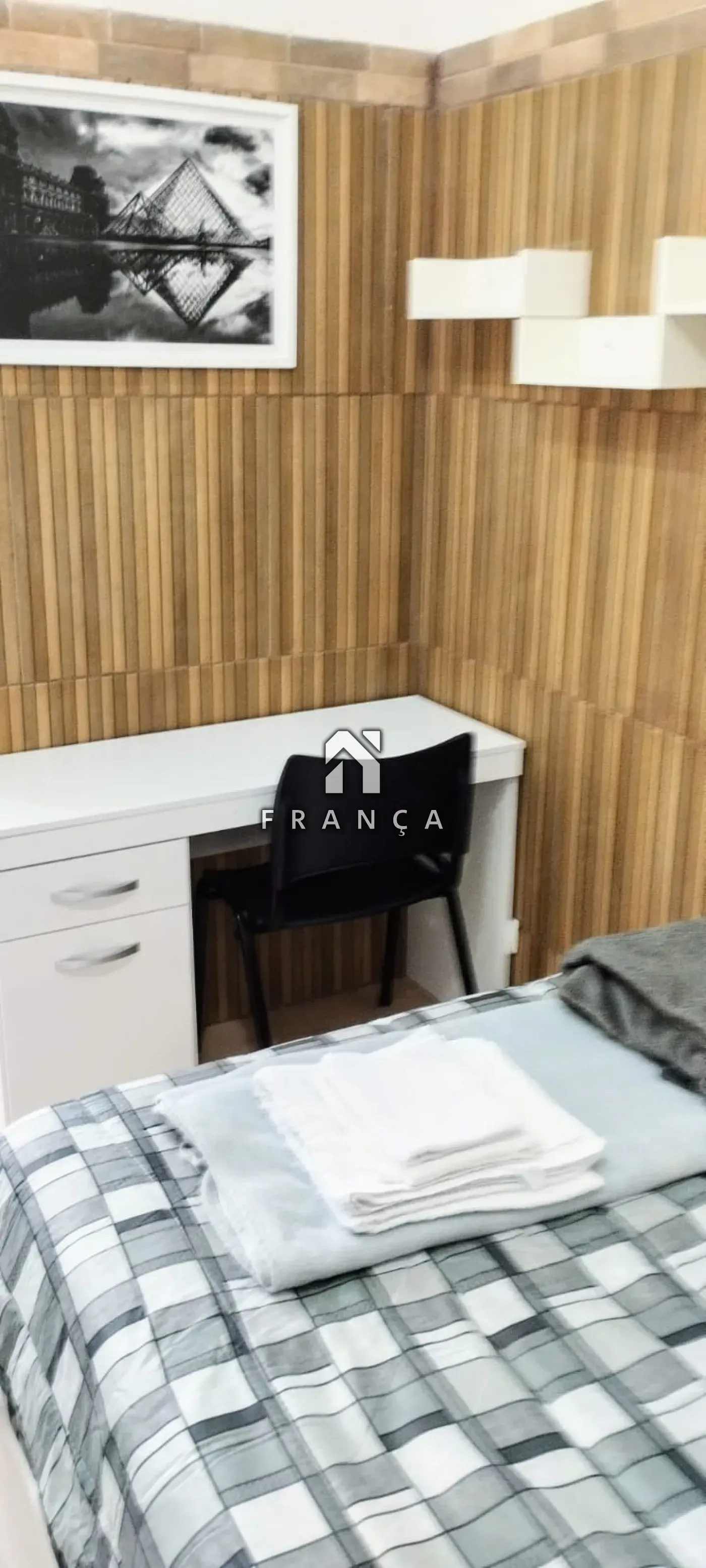 Alugar Casa / Kitnet em S&atilde;o Jos&eacute; dos Campos R$ 1.550,00 - Foto 8