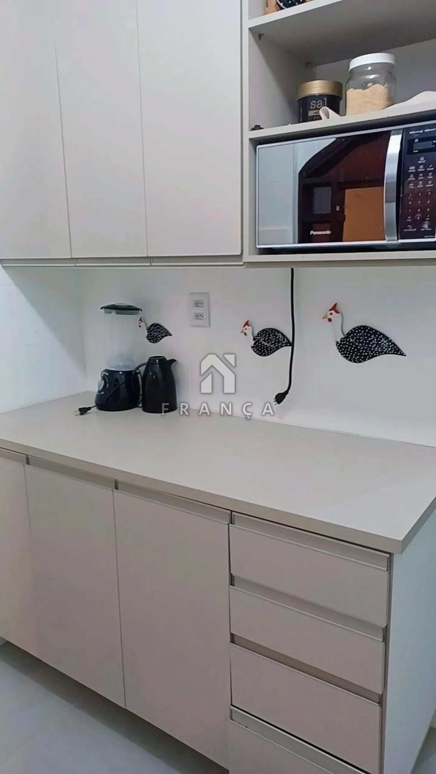 Comprar Apartamento / Padr&atilde;o em Ubatuba R$ 650.000,00 - Foto 2