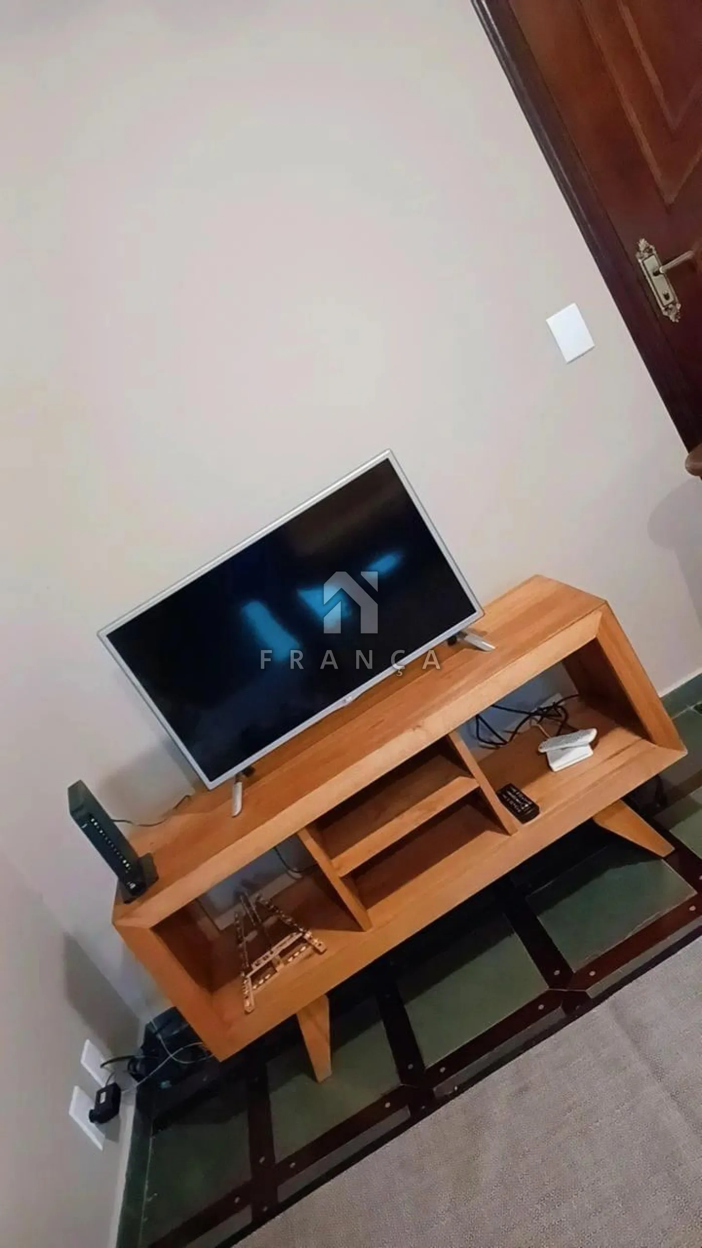 Comprar Apartamento / Padr&atilde;o em Ubatuba R$ 650.000,00 - Foto 3