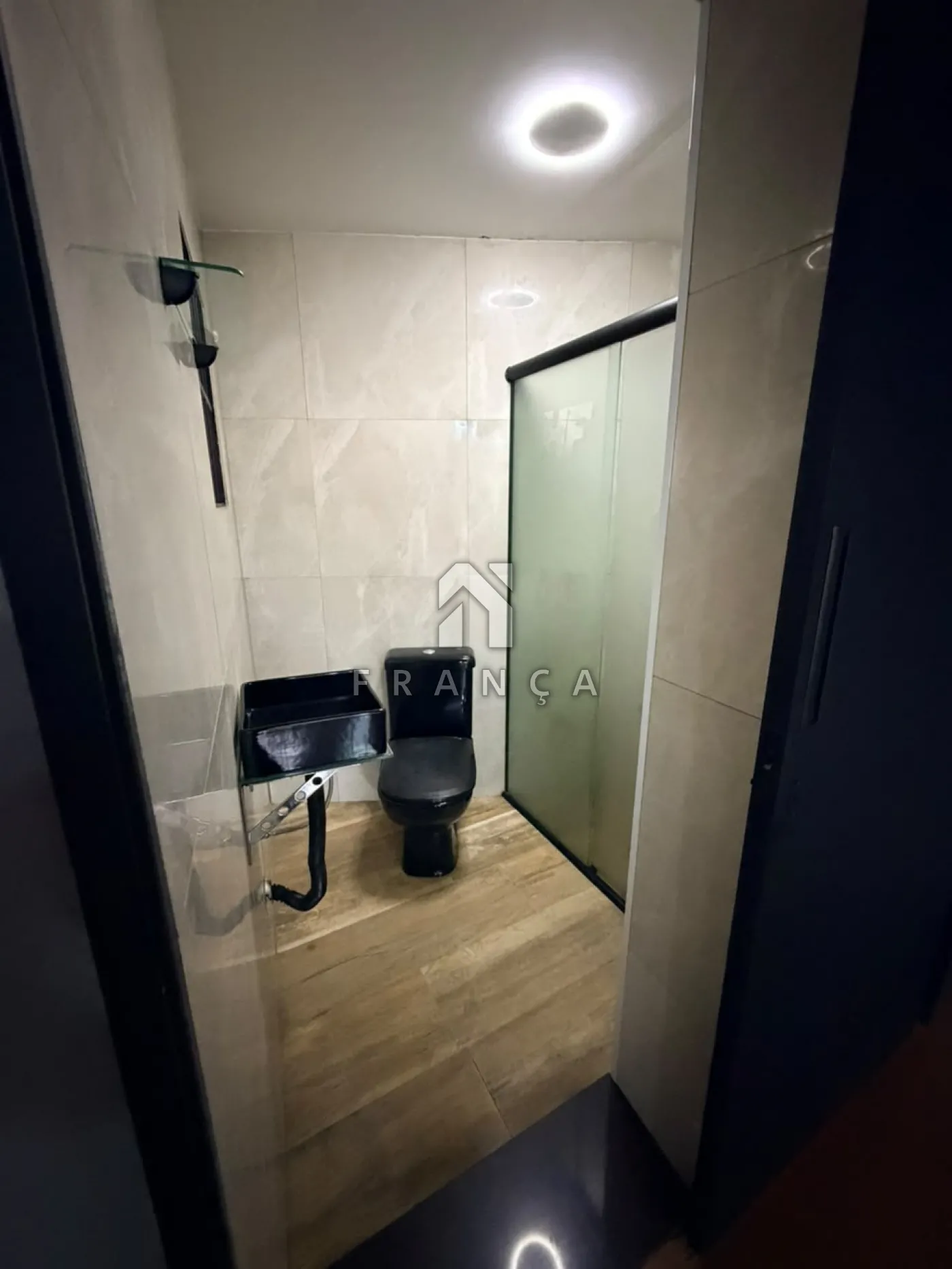 Alugar Comercial / Sala em S&atilde;o Jos&eacute; dos Campos R$ 12.000,00 - Foto 13