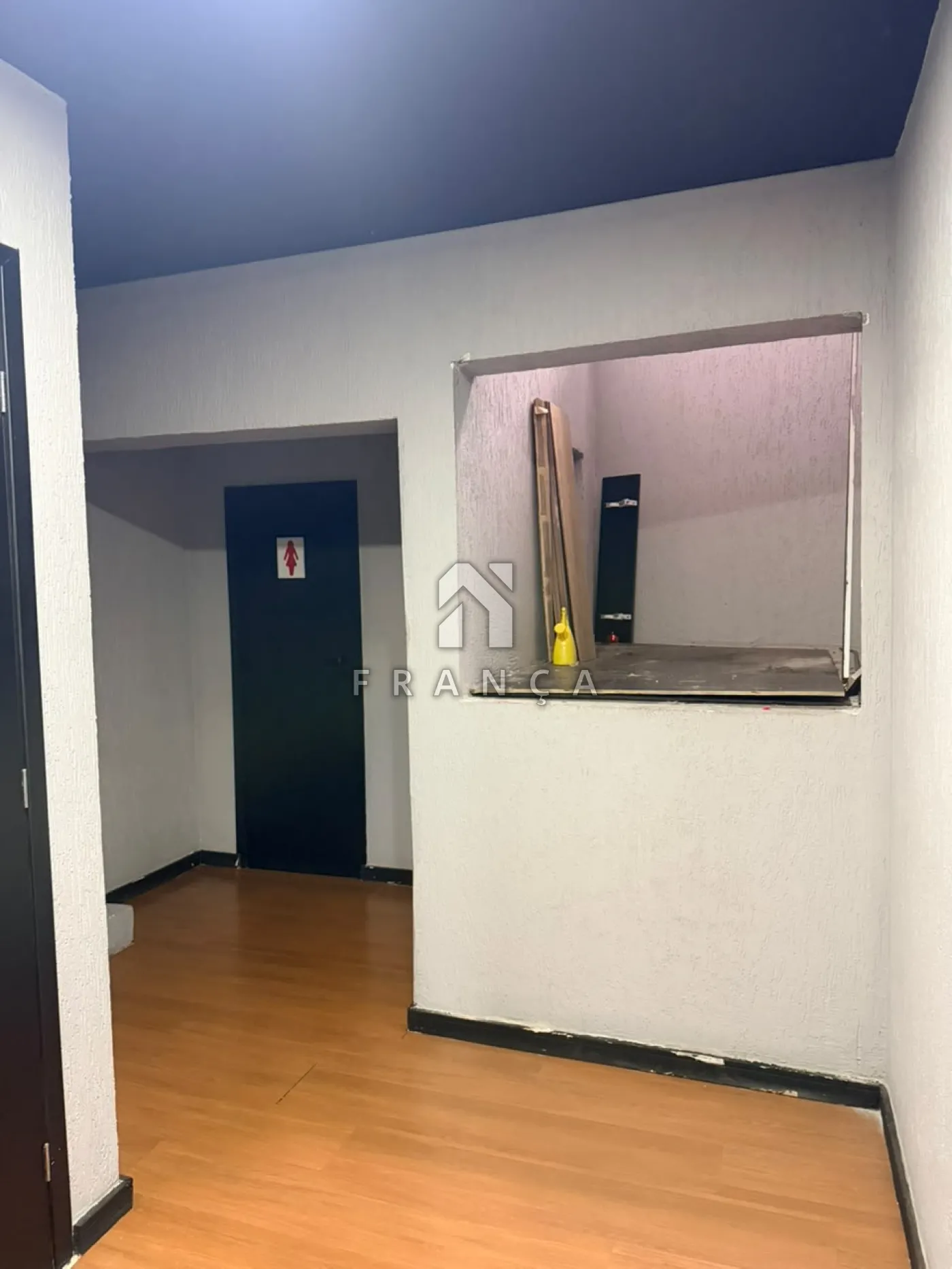 Alugar Comercial / Sala em S&atilde;o Jos&eacute; dos Campos R$ 12.000,00 - Foto 25