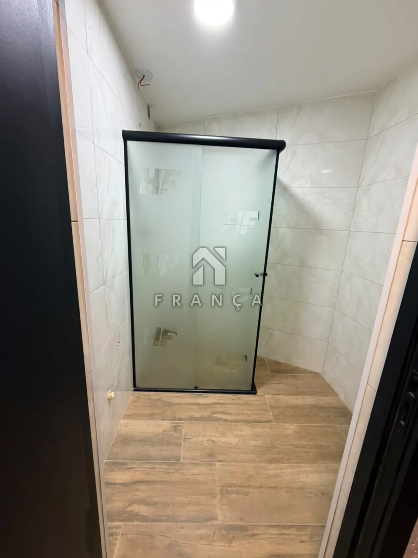 Alugar Comercial / Sala em S&atilde;o Jos&eacute; dos Campos R$ 12.000,00 - Foto 4