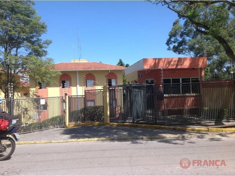 Alugar Apartamento / Padr&atilde;o em Jacare&iacute; R$ 650,00 - Foto 10
