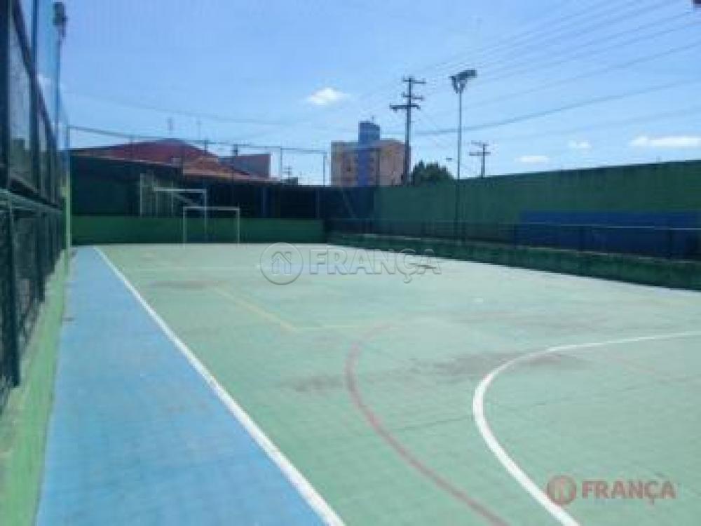 Alugar Apartamento / Padr&atilde;o em Jacare&iacute; R$ 900,00 - Foto 17