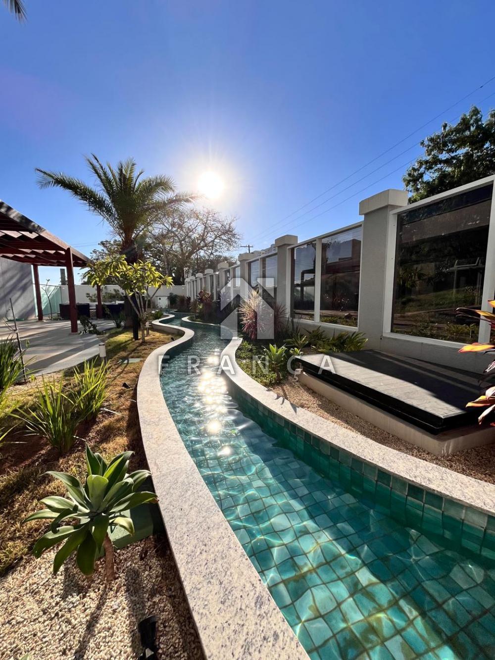 Alugar Apartamento / Padr&atilde;o em Jacare&iacute; R$ 3.500,00 - Foto 3