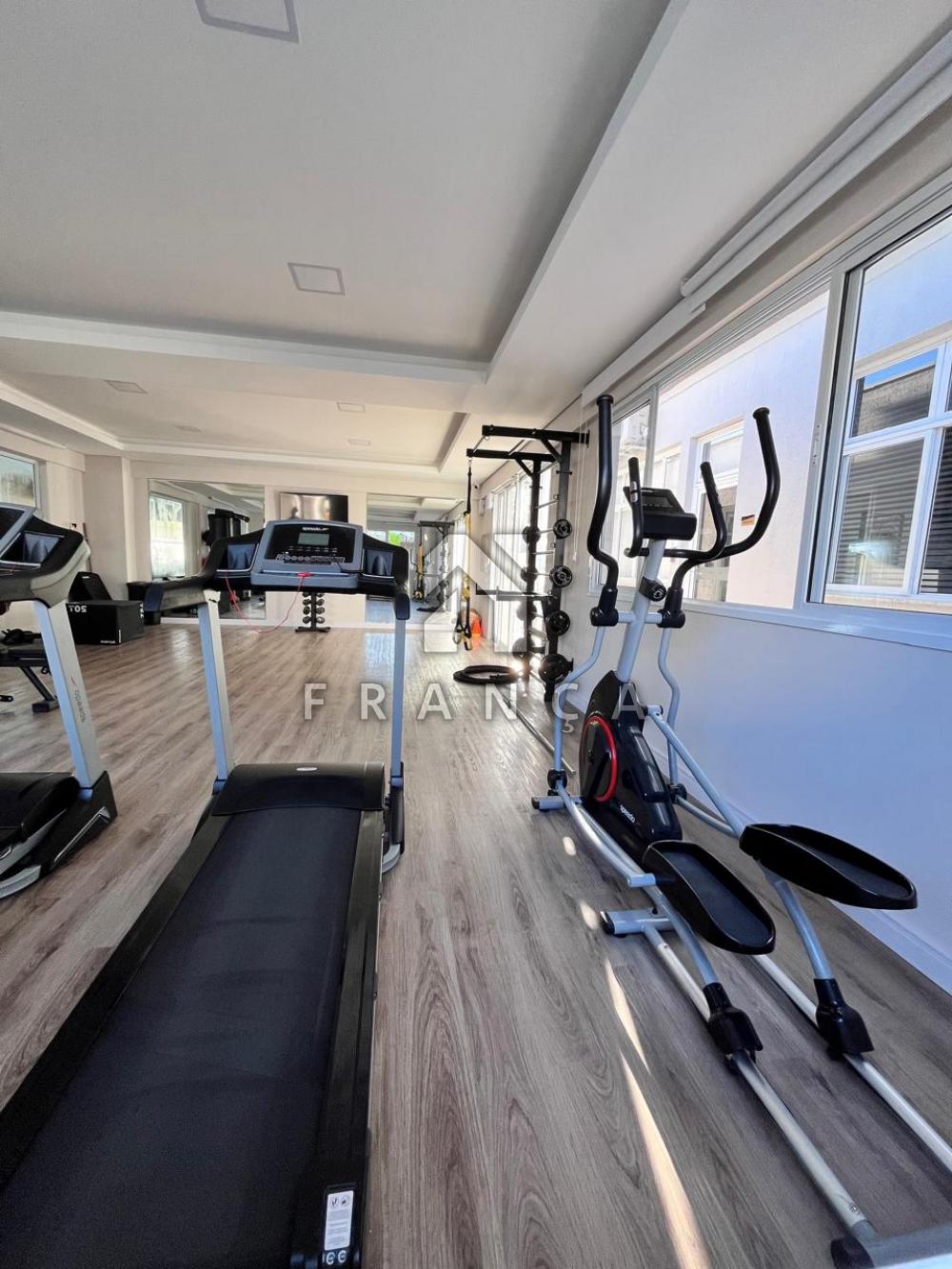 Alugar Apartamento / Padr&atilde;o em Jacare&iacute; R$ 3.500,00 - Foto 25