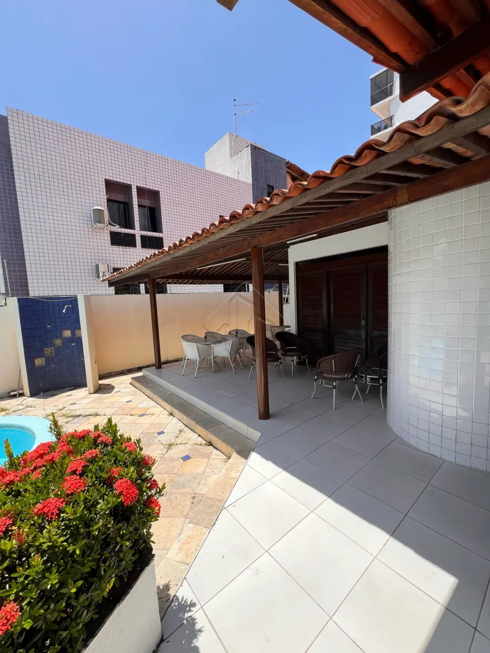 Comprar Casa / Padr&atilde;o em Jo&atilde;o Pessoa R$ 1.900.000,00 - Foto 5