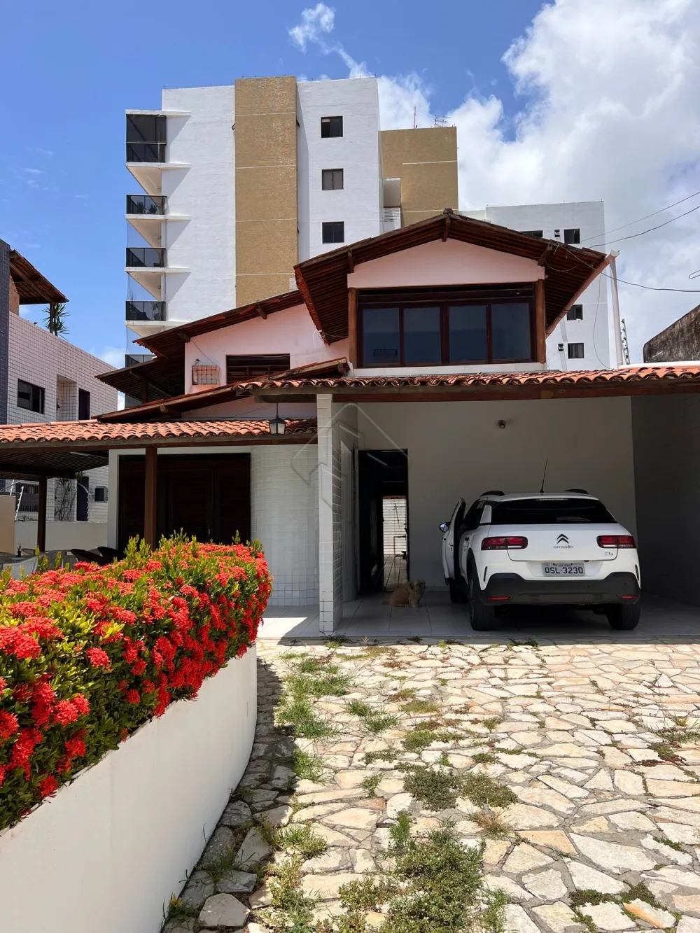 Comprar Casa / Padr&atilde;o em Jo&atilde;o Pessoa R$ 1.900.000,00 - Foto 1