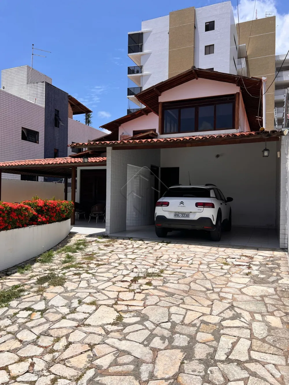 Comprar Casa / Padr&atilde;o em Jo&atilde;o Pessoa R$ 1.900.000,00 - Foto 2