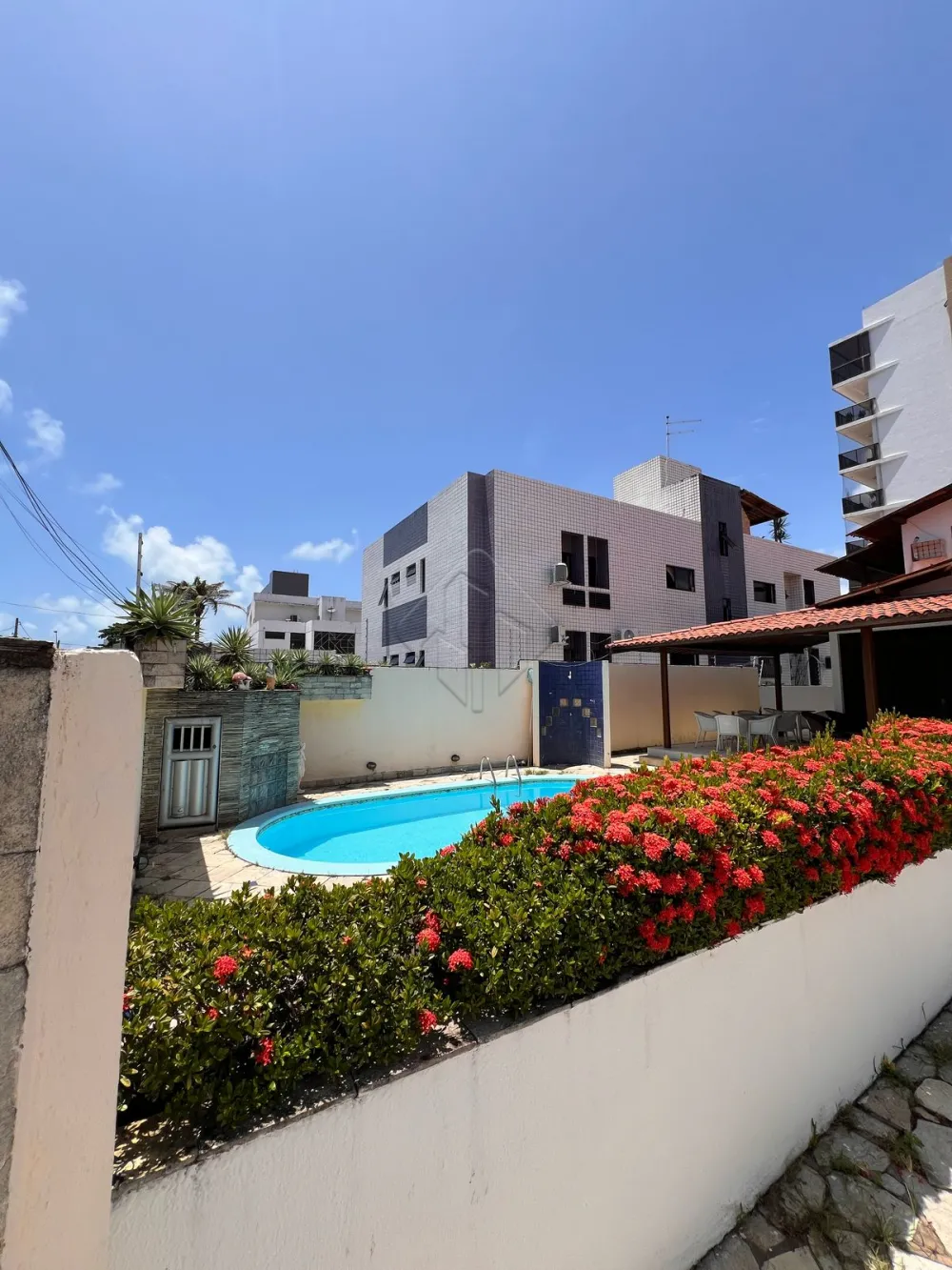 Comprar Casa / Padr&atilde;o em Jo&atilde;o Pessoa R$ 1.900.000,00 - Foto 3