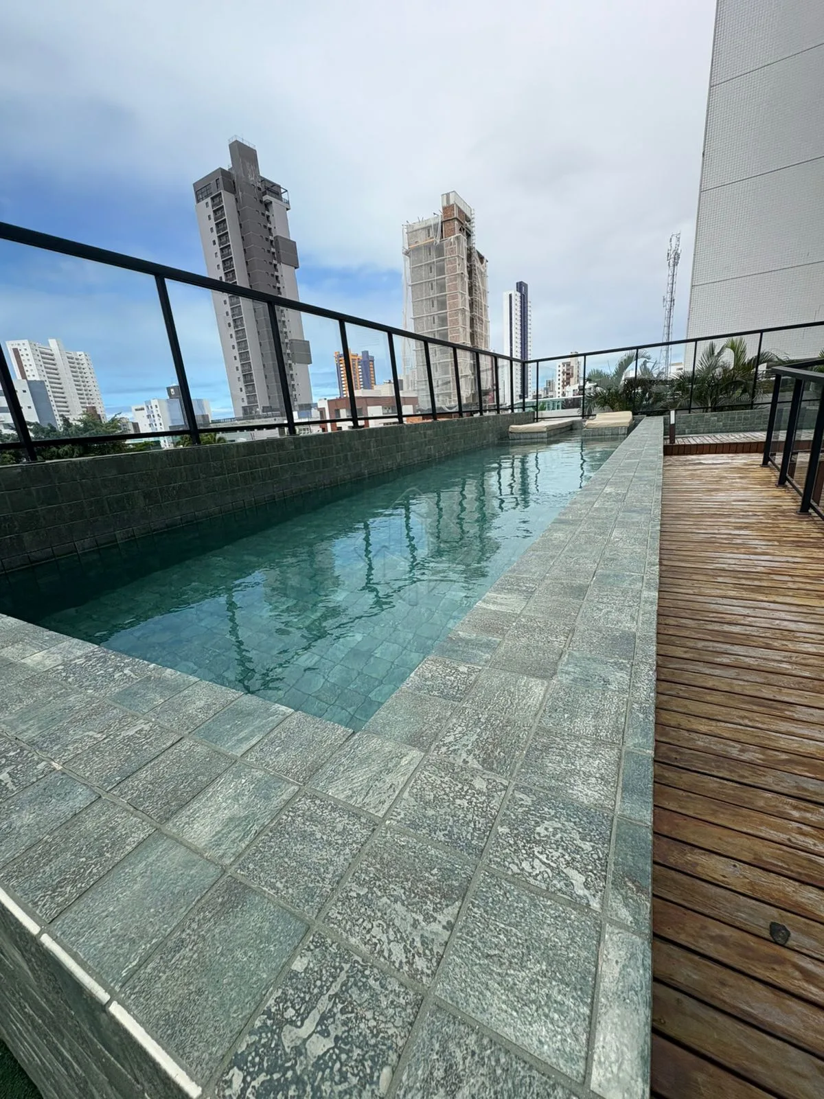 Comprar Apartamento / Padr&atilde;o em Jo&atilde;o Pessoa R$ 649.000,00 - Foto 12