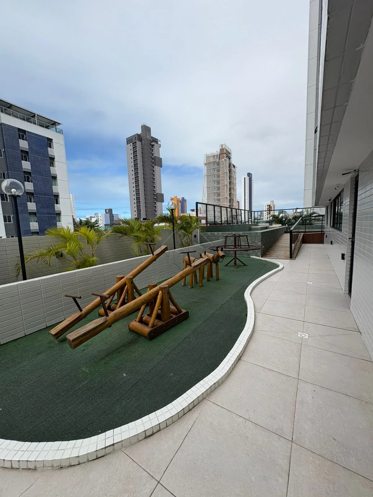 Comprar Apartamento / Padr&atilde;o em Jo&atilde;o Pessoa R$ 649.000,00 - Foto 18