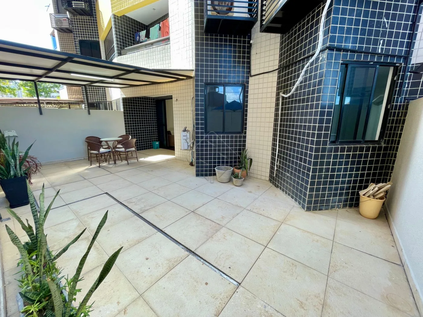 Alugar Apartamento / Padr&atilde;o em Jo&atilde;o Pessoa R$ 4.200,00 - Foto 18