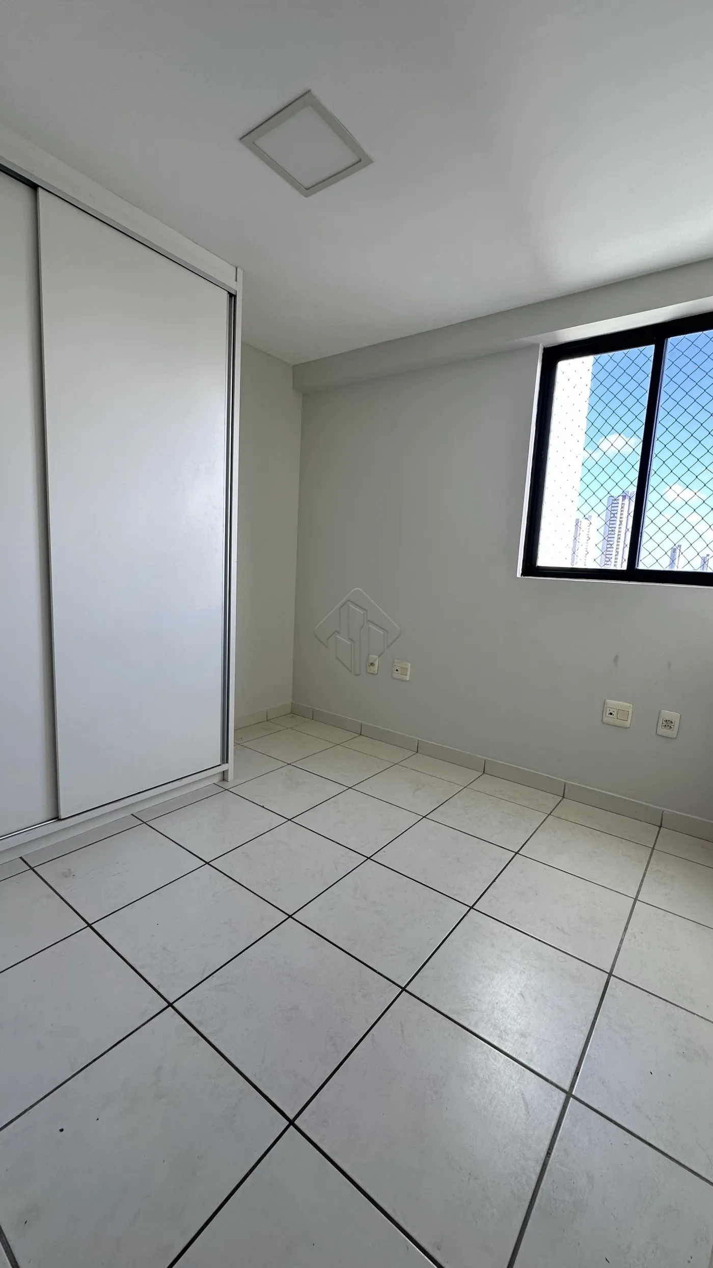 Comprar Apartamento / Padr&atilde;o em Jo&atilde;o Pessoa R$ 650.000,00 - Foto 8
