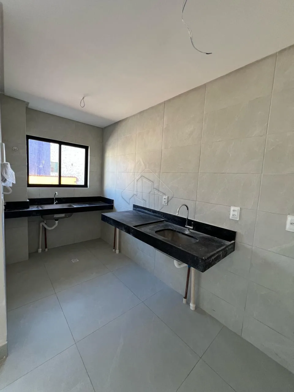Comprar Apartamento / Padr&atilde;o em Jo&atilde;o Pessoa R$ 490.000,00 - Foto 4
