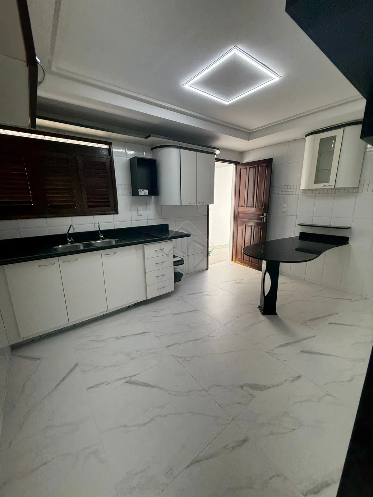 Comprar Casa / Padr&atilde;o em Jo&atilde;o Pessoa R$ 949.000,00 - Foto 5