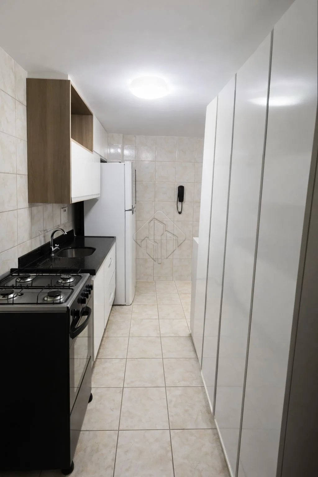 Comprar Apartamento / Padr&atilde;o em Jo&atilde;o Pessoa R$ 319.000,00 - Foto 4