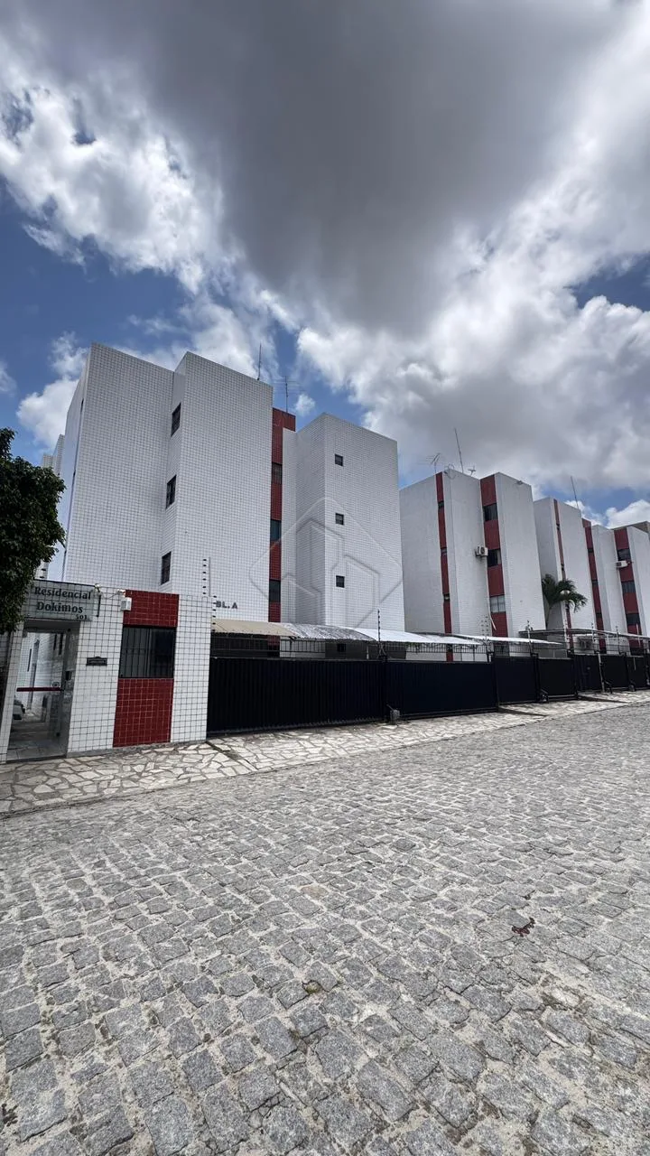 Comprar Apartamento / Padr&atilde;o em Jo&atilde;o Pessoa R$ 319.000,00 - Foto 2