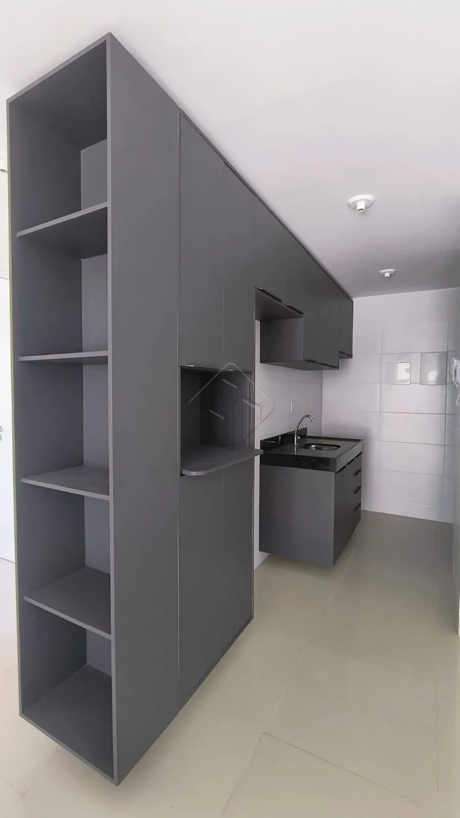 Comprar Apartamento / Padr&atilde;o em Jo&atilde;o Pessoa R$ 399.000,00 - Foto 4