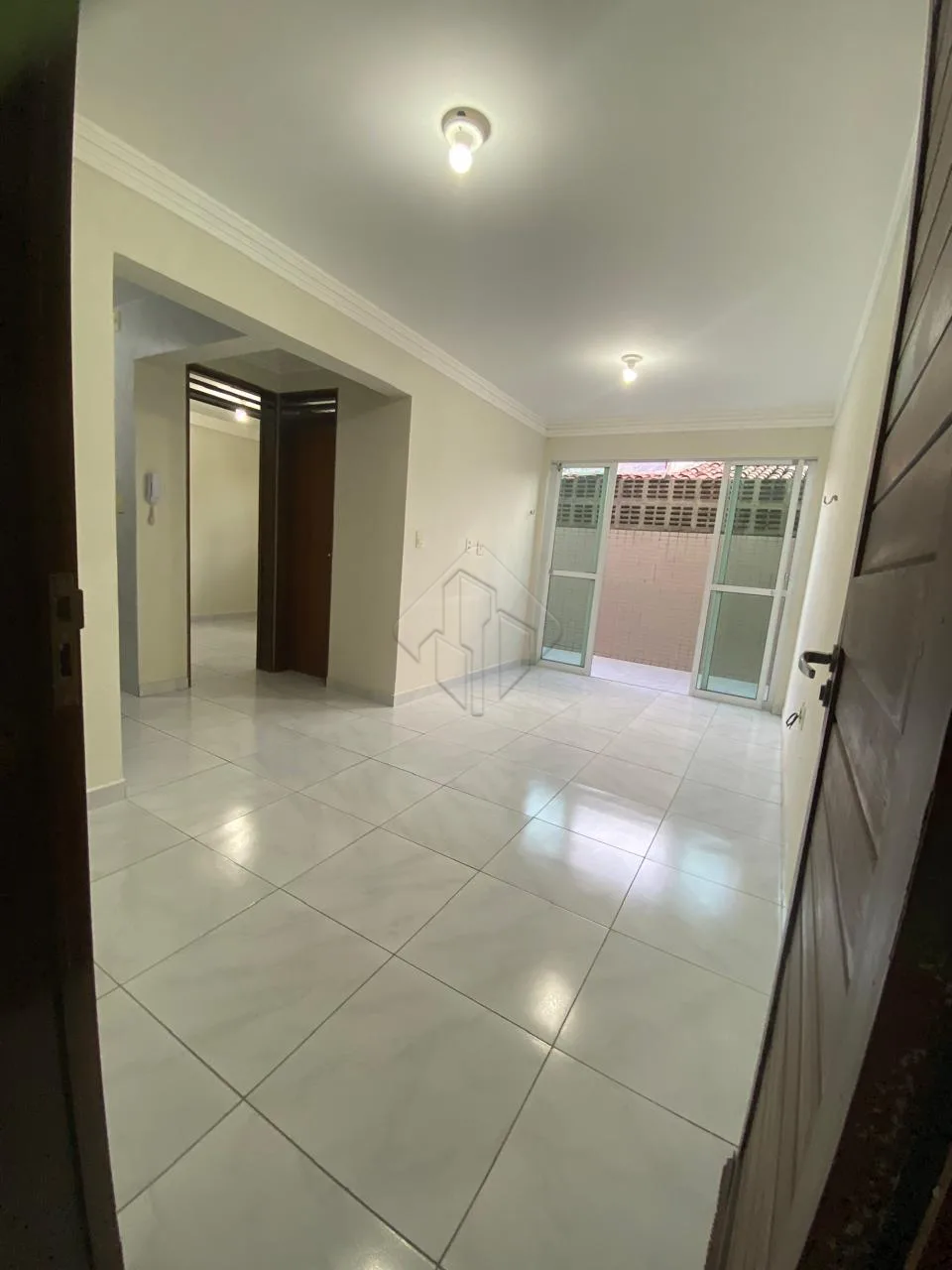 Comprar Apartamento / Padr&atilde;o em Jo&atilde;o Pessoa R$ 199.000,00 - Foto 2