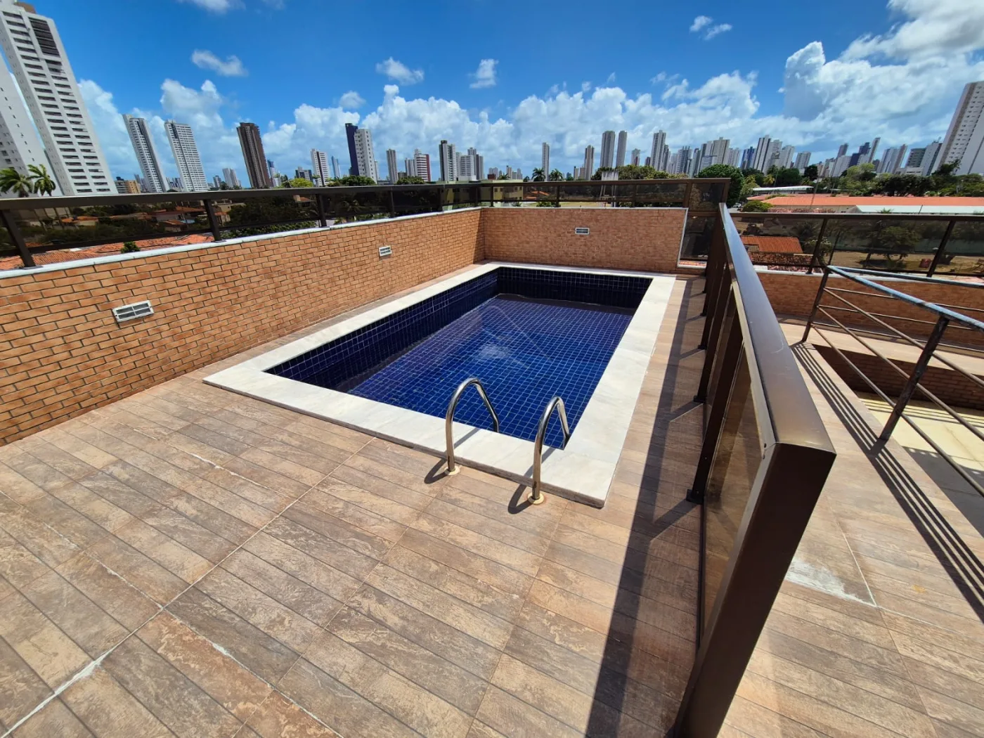 Comprar Apartamento / Padr&atilde;o em Jo&atilde;o Pessoa R$ 345.000,00 - Foto 9