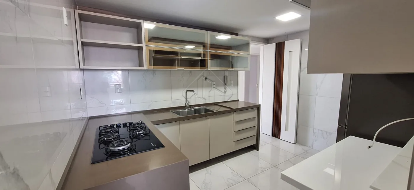 Comprar Apartamento / Padr&atilde;o em Jo&atilde;o Pessoa R$ 1.300.000,00 - Foto 4