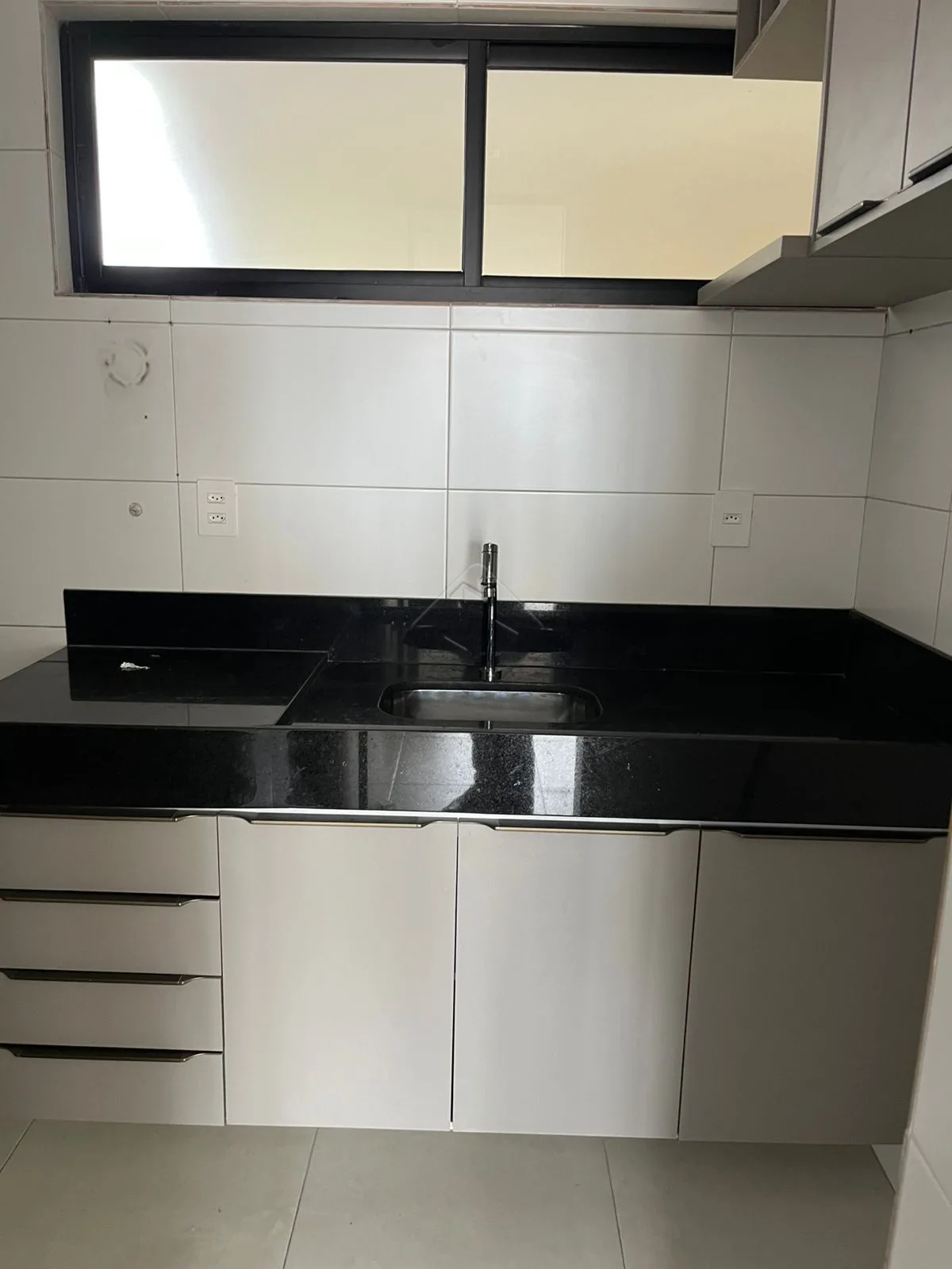 Comprar Apartamento / Padr&atilde;o em Jo&atilde;o Pessoa R$ 599.000,00 - Foto 4