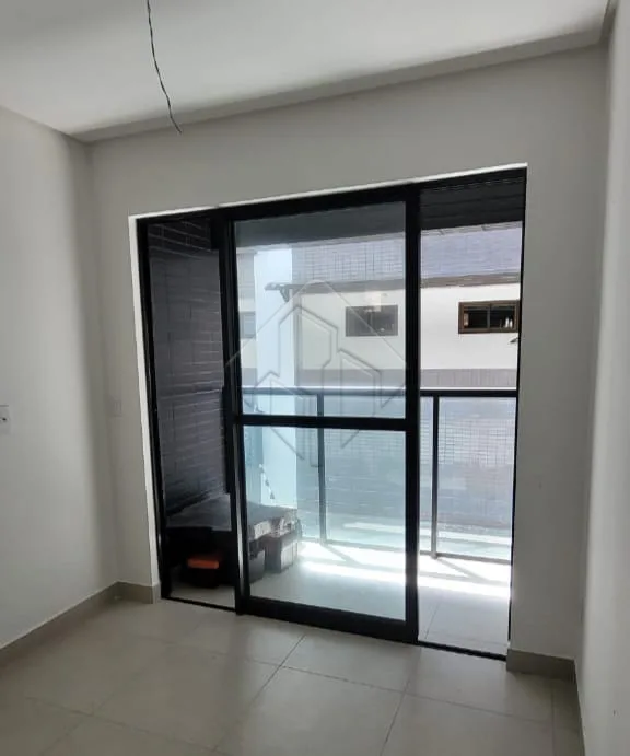 Comprar Apartamento / Padr&atilde;o em Jo&atilde;o Pessoa R$ 359.000,00 - Foto 3